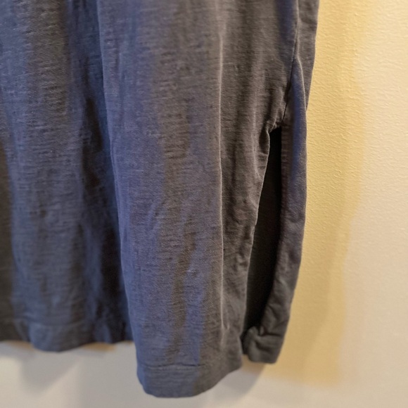 Woman’s Old Navy Midi Dress - Picture 3 of 3